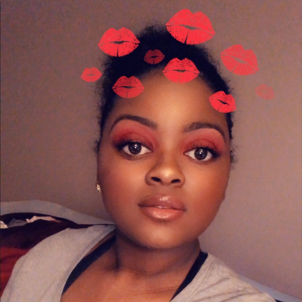 Meet your Posher, Divinity